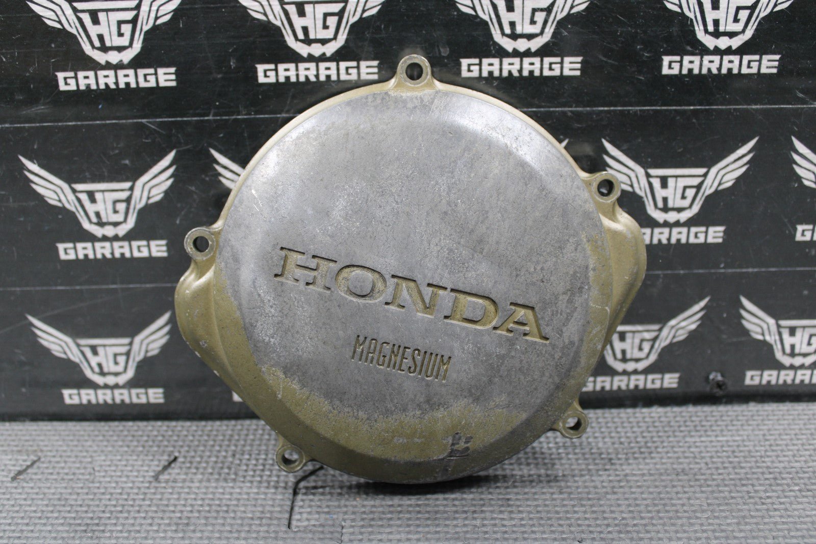 2008 04 - 08 HONDA CRF250R OEM RIGHT SIDE OUTER CLUTCH COVER 11351 - KRN - 670 - hggarage