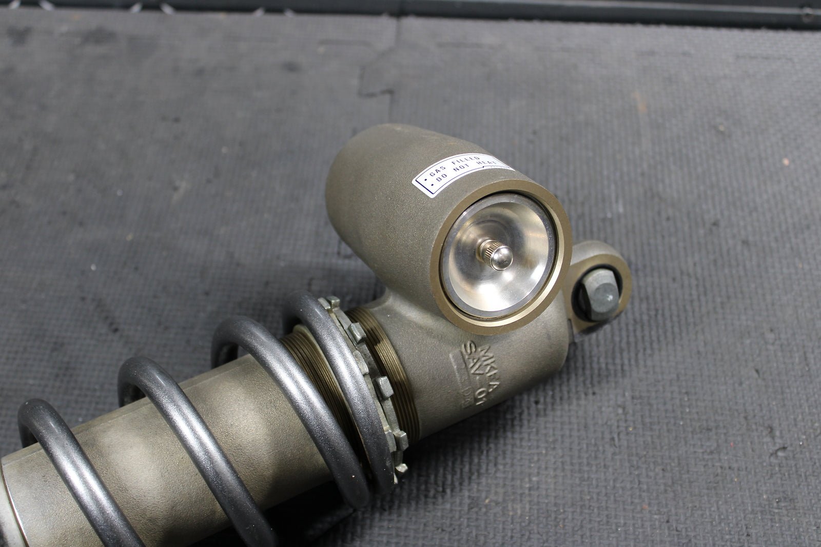 2019 HONDA CRF250R OEM REAR BACK SHOCK ABSORBER SUSPENSION 52400 - K95 - A41 GOOD! - hggarage