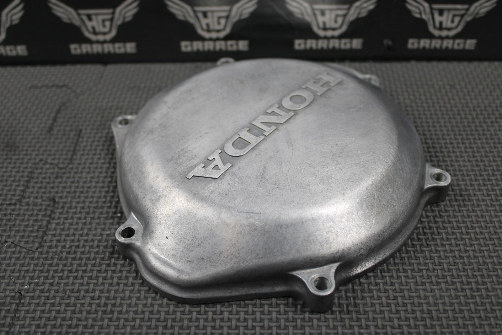 2001 HONDA 97 - 01 CR250R OEM RIGHT SIDE CASE OUTER CLUTCH COVER 11342 - KZ3 - B10 - hggarage