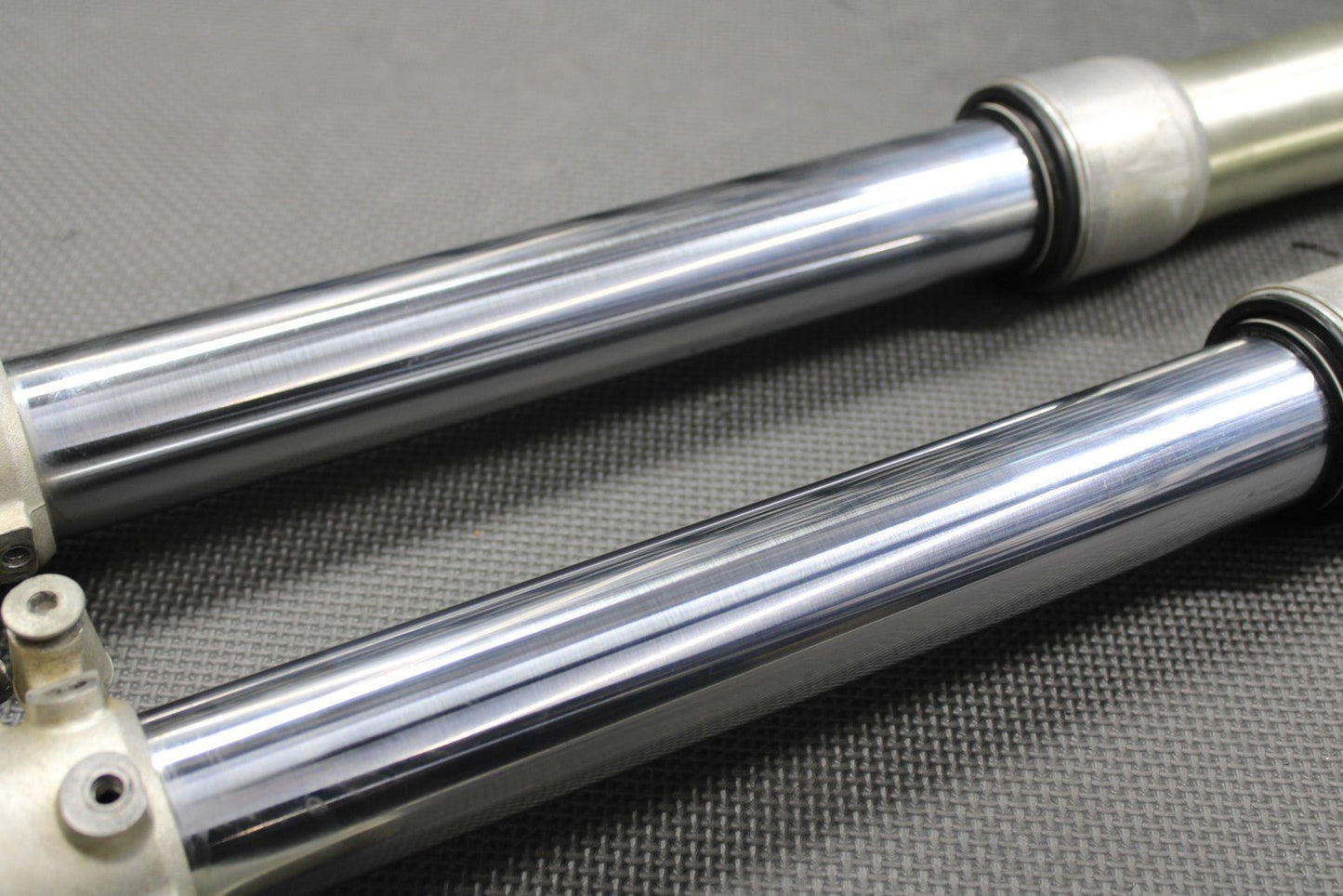 2000 HONDA CR125R OEM KYB 46MM RIGHT LEFT FRONT SUSPENSION FORKS SHOCKS GOOD! - hggarage