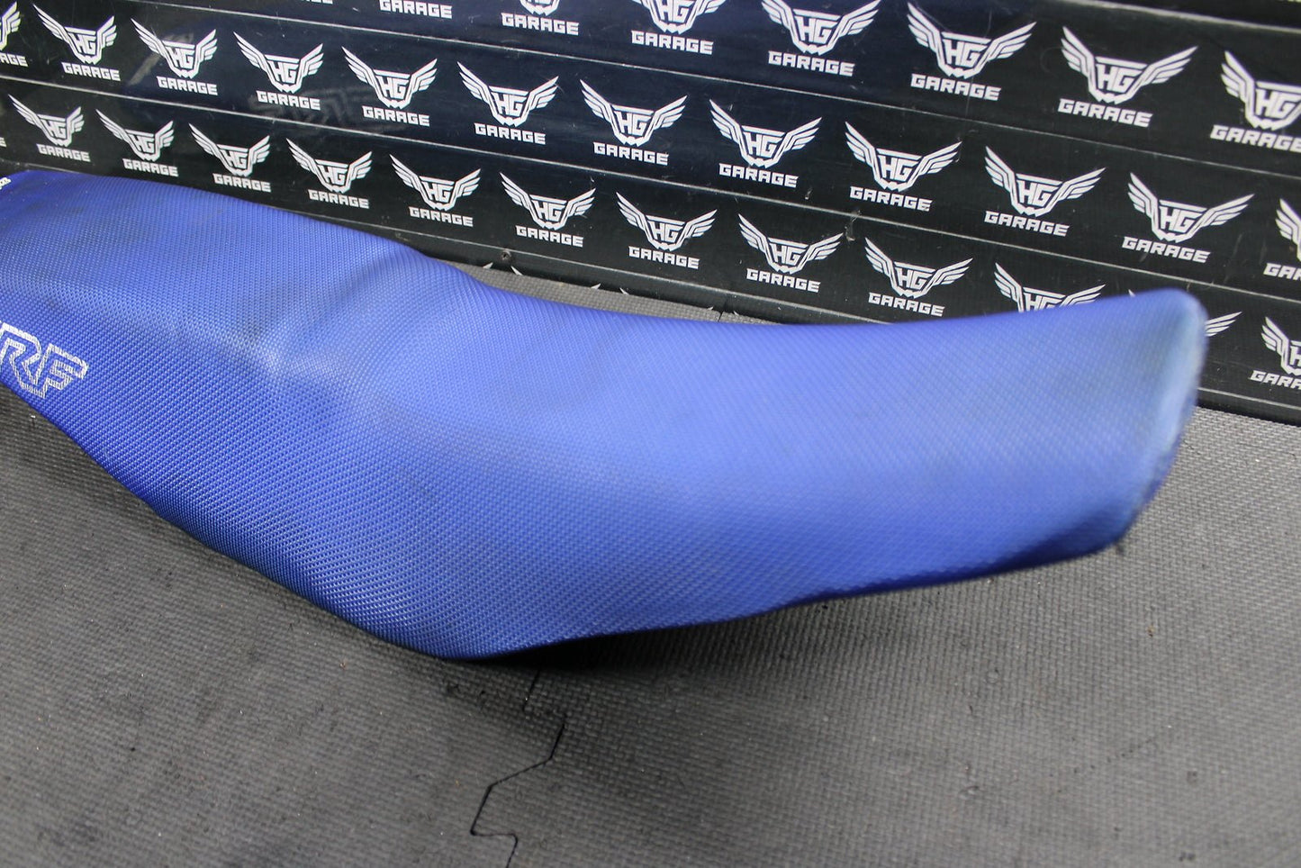 2005 HONDA CRF250R OEM SEAT SADDLE CUSHION ASSEMBLY77100 - KRN - 730 - hggarage
