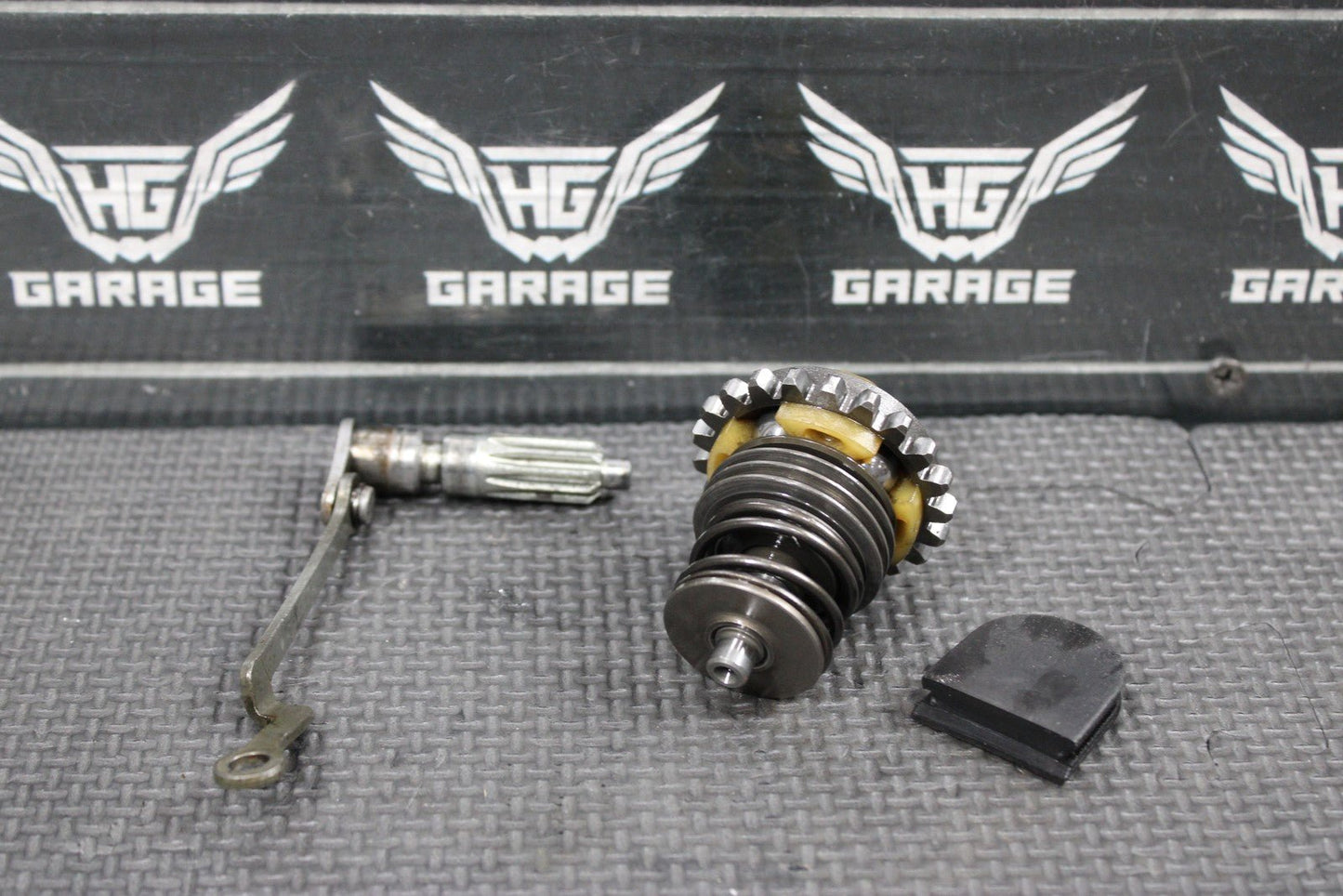 1998 HONDA CR125R 98 - 99 OEM ENGINE POWERVALVE EXHUAST VALVE LINKAGE GOVERNOR - hggarage