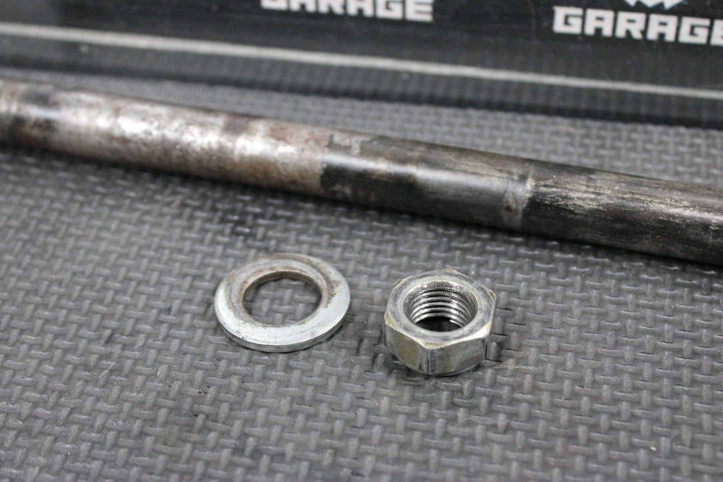 1998 HONDA 98 - 01 CR125R CR250R OEM REAR BACK SWINGARM BOLT SUSPENSION PIVOT BOLT - hggarage