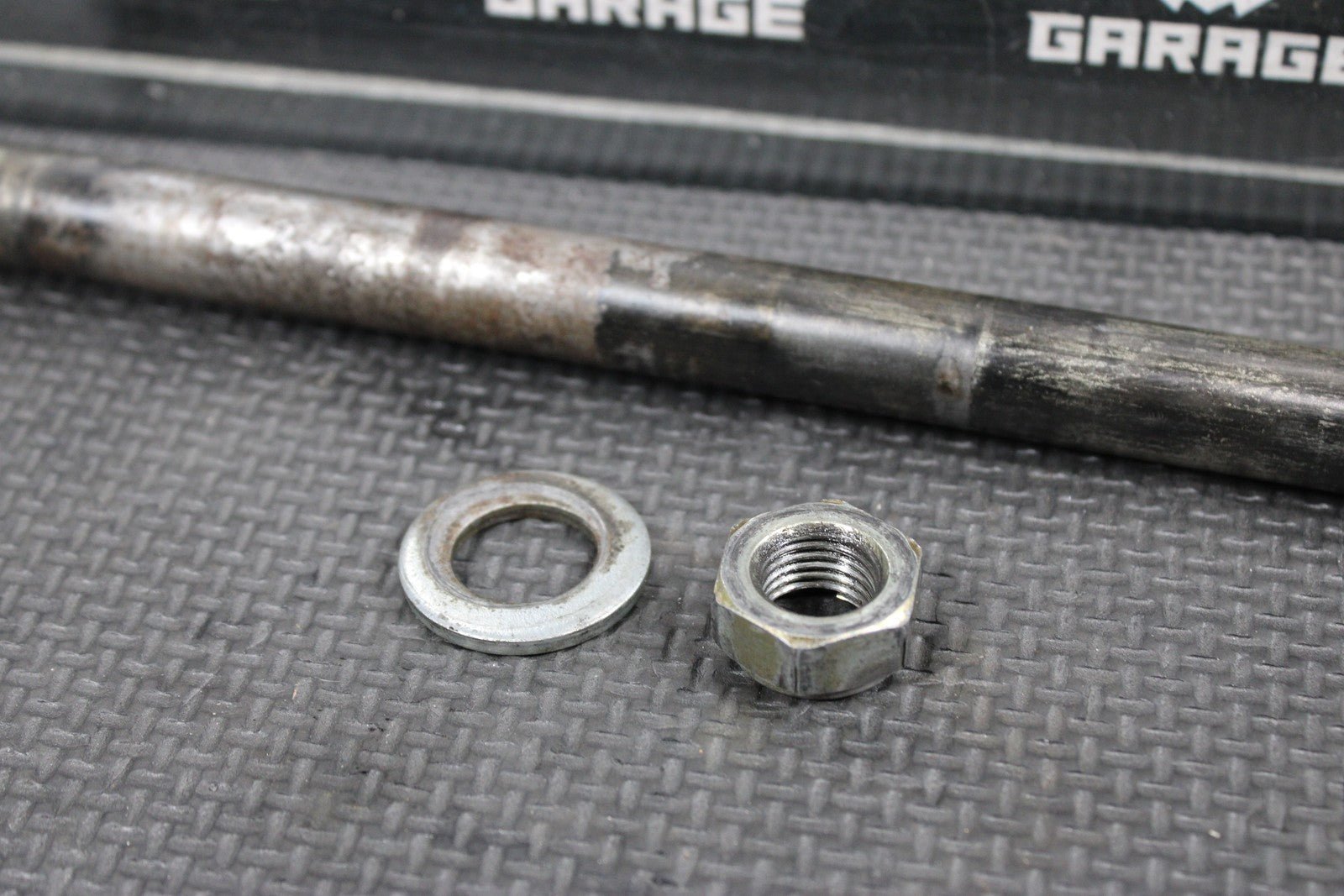 1998 HONDA 98 - 01 CR125R CR250R OEM REAR BACK SWINGARM BOLT SUSPENSION PIVOT BOLT - hggarage