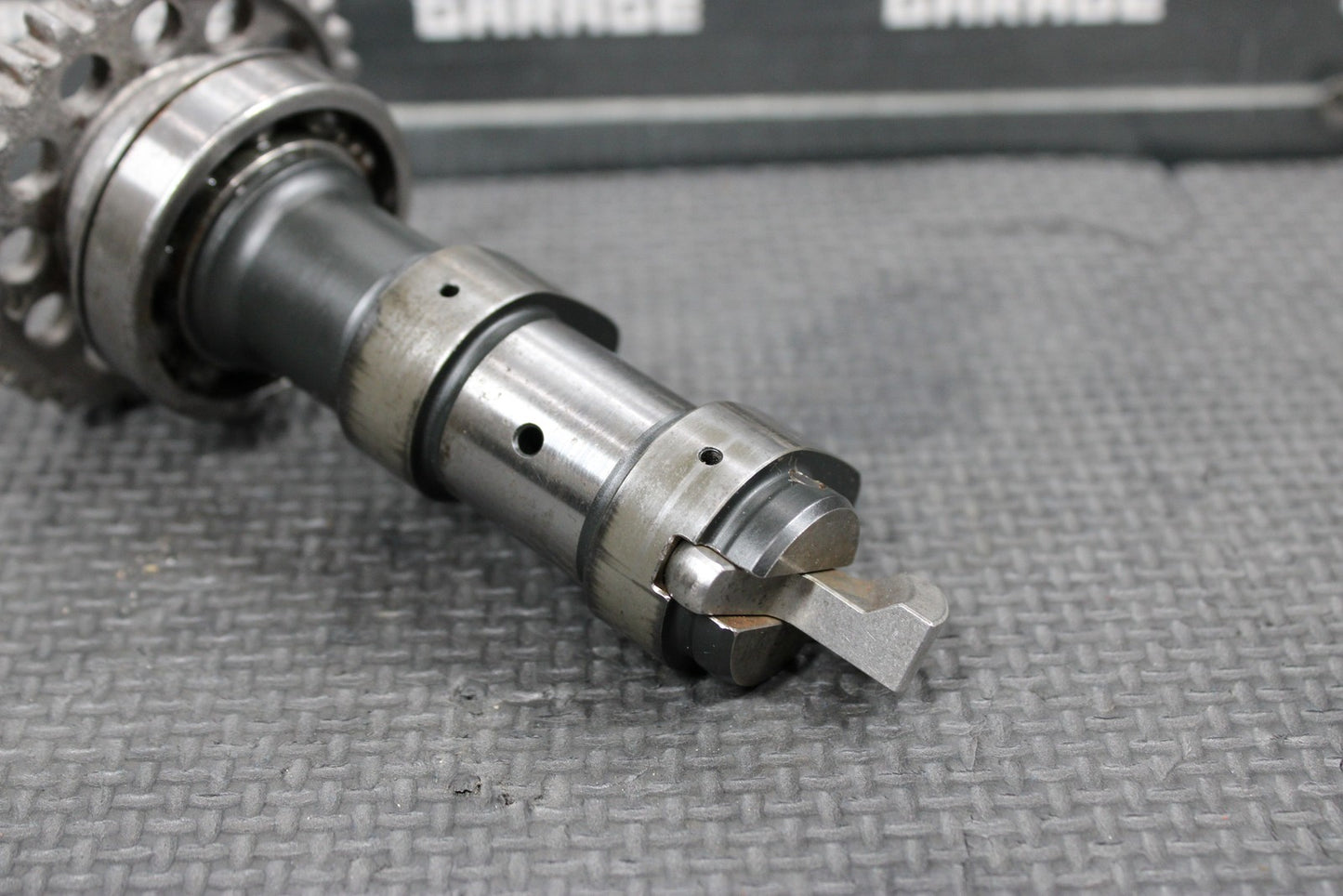 2013 HUSQVARNA TE511 OEM ENGINE MOTOR EXHAUST CAM SHAFT CAMSHAFT 7729371 - hggarage