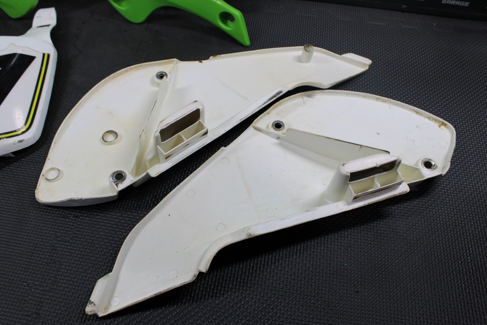00 - 04 KAWASAKI KX65 OEM PLASTICS BODY KIT FENDERS FAIRINGS SIDE PANELS - hggarage