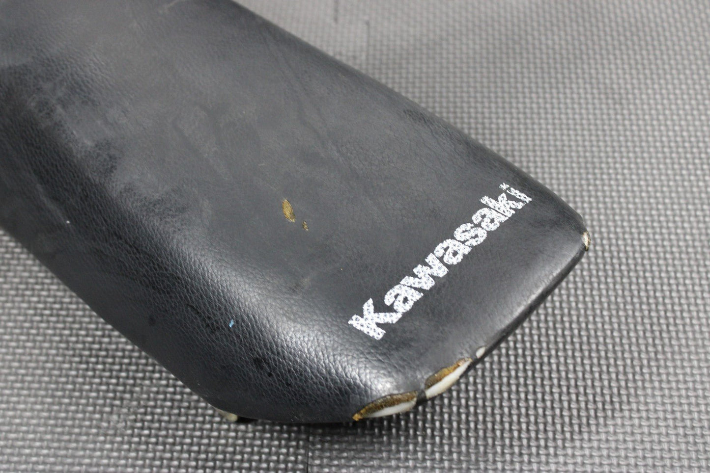 2003 KAWASAKI 03 - 05 KX65 OEM SEAT SADDLE CUSHION COVER SEAT PAN 53001 - 1935 - MW - hggarage