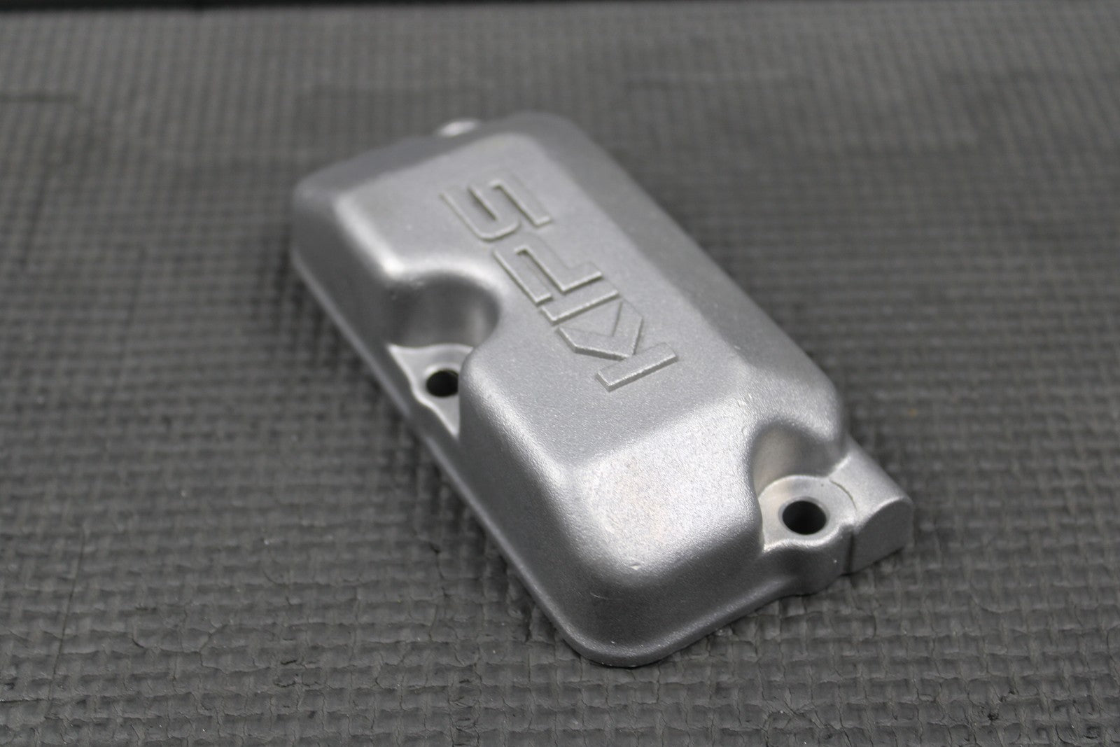 1991 KAWASAKI 88 - 91 KX125 OEM KIPS POWERVALVE RESONATOR COVER 14024 - 1565 1 - hggarage