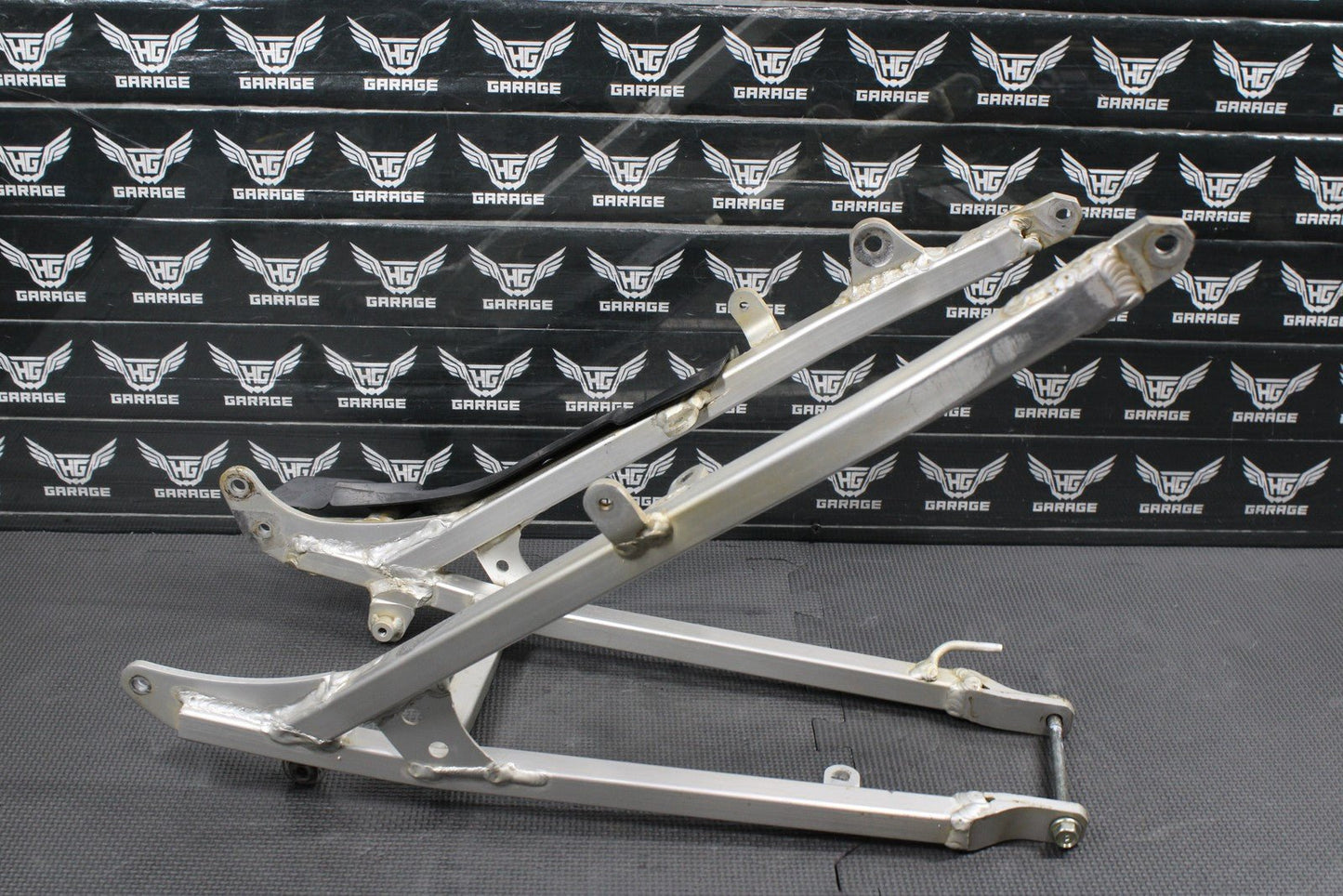2000 SUZUKI 00 - 04 DRZ400 OEM REAR BACK SUB FRAME SUBFRAME 41200 - 29F00 - hggarage
