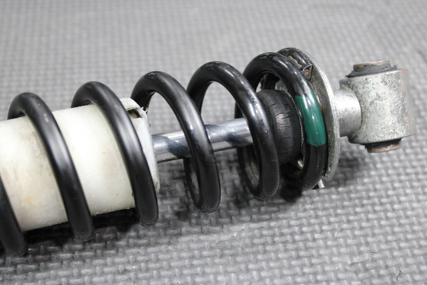 1985 YAMAHA PW80 OEM REAR BACK SHOCK ABSORBER SUSPENSION - hggarage