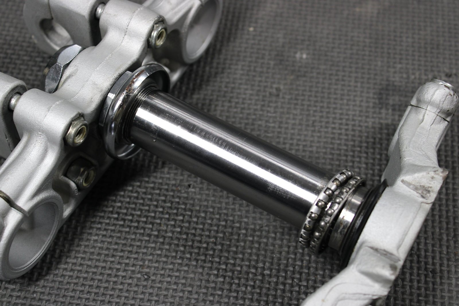 2000 KTM 50SX Junior OEM Front Forks Lower Upper Triple Tree Stem Clamp 45001032 - hggarage