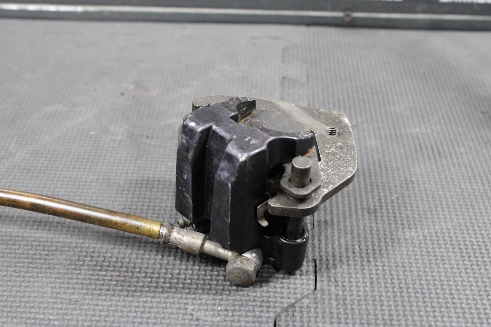 1986 KAWASAKI KDX200 OEM TOKICO FRONT BRAKE CALIPER MASTER CYLINDER ASSEMBLY - hggarage