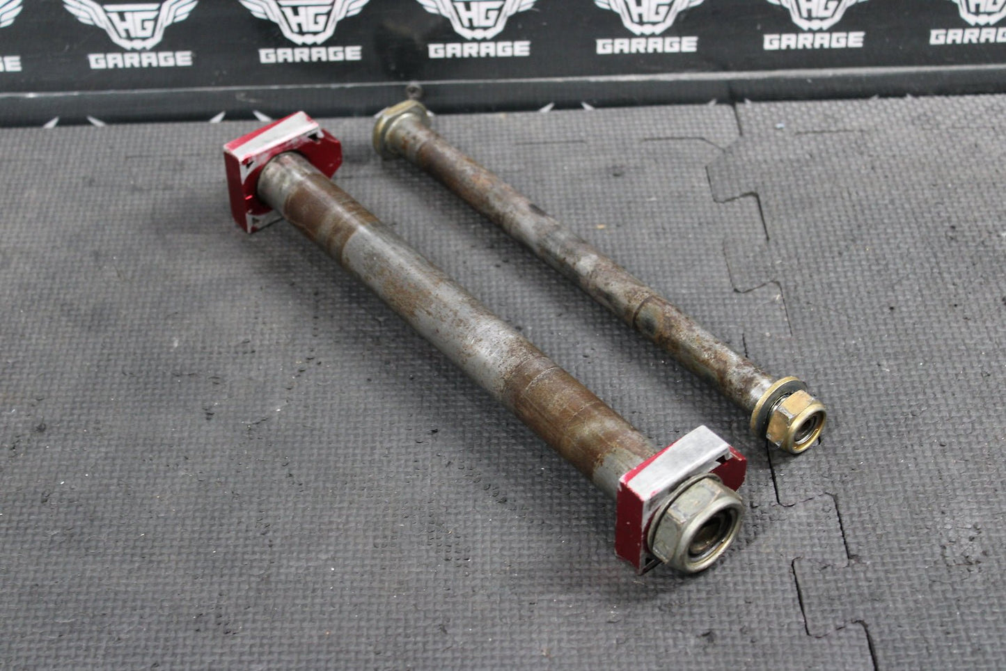 2005 HONDA OEM REAR AXLE BACK WHEEL RIM PIVOT BOLT AXEL SWINGARM PIVOTING BOLT - hggarage