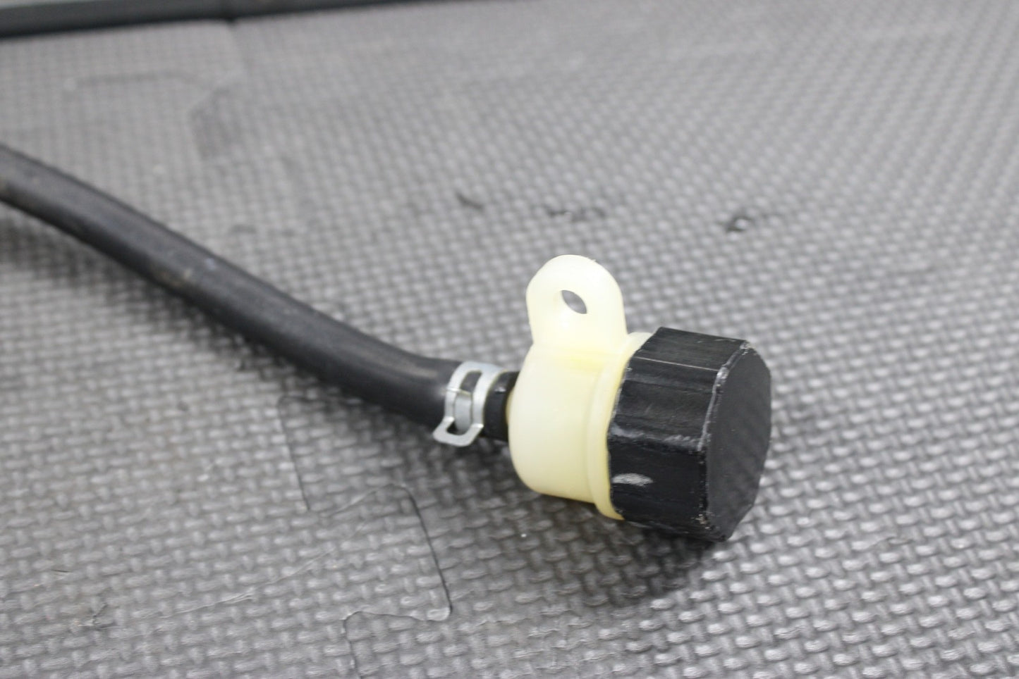 2001 KAWASAKI KX100 KX85 01 - 22 OEM NISSIN REAR BACK BRAKE MASTER CYLINDER W RESE - hggarage