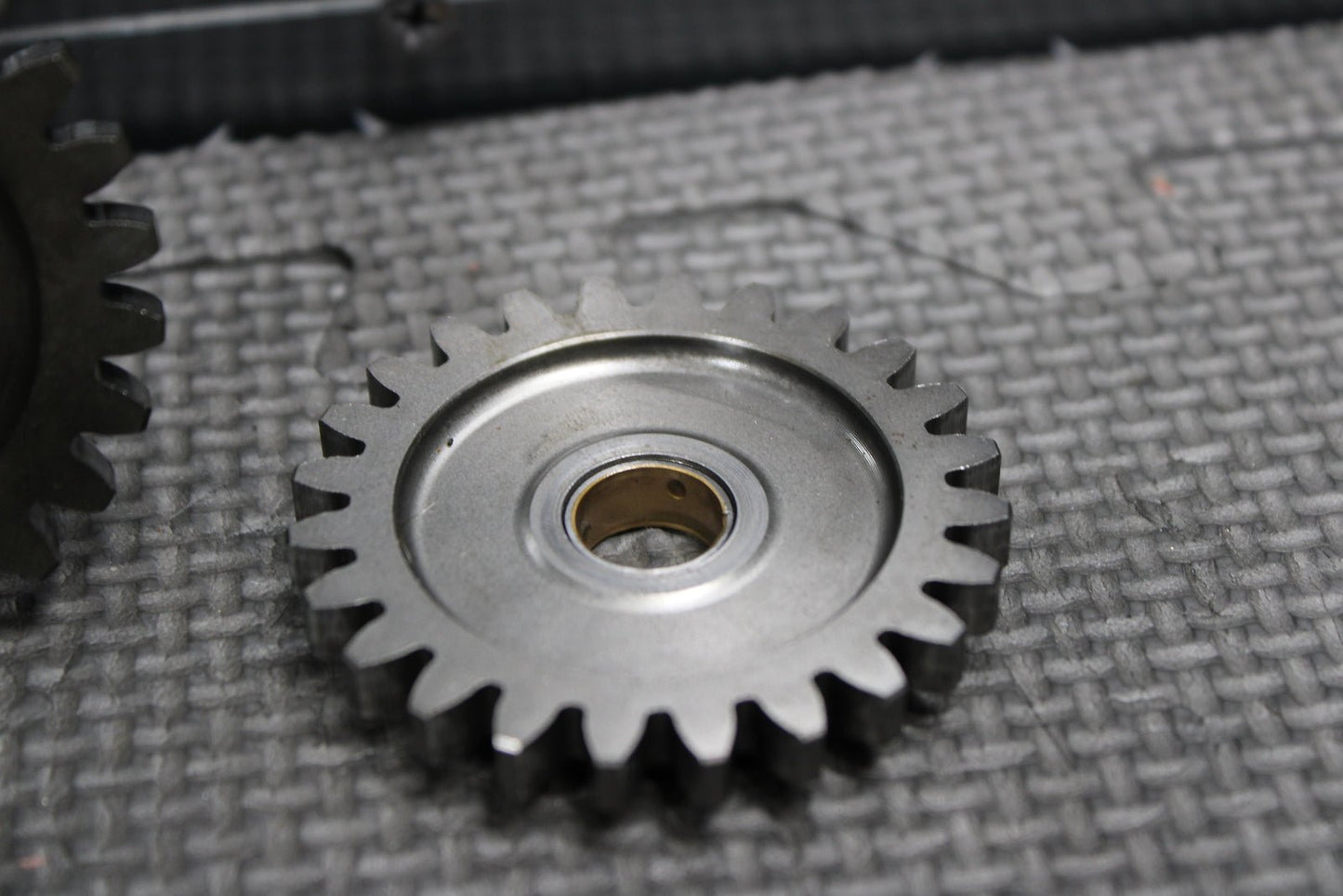 2005 Suzuki RM85 OEM Kickstart Kick Start Shaft W Idler Gear Starter 26211 - 02B04 - hggarage