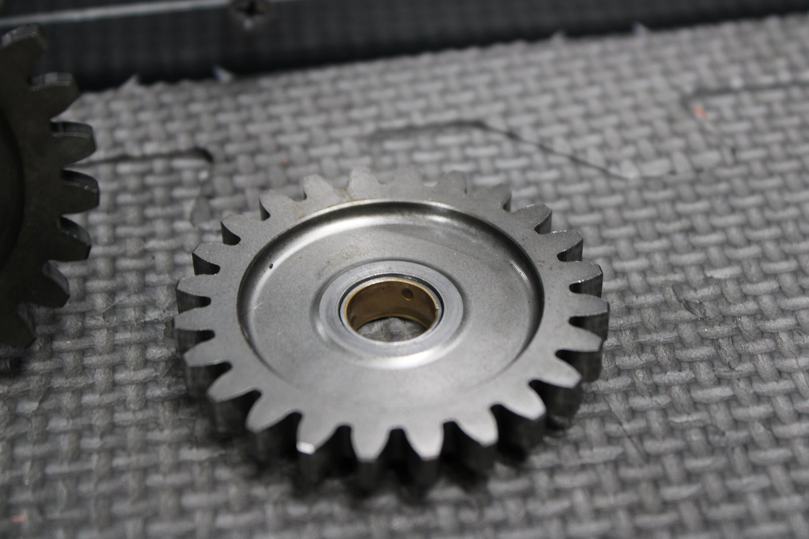 2005 Suzuki RM85 OEM Kickstart Kick Start Shaft W Idler Gear Starter 26211 - 02B04 - hggarage