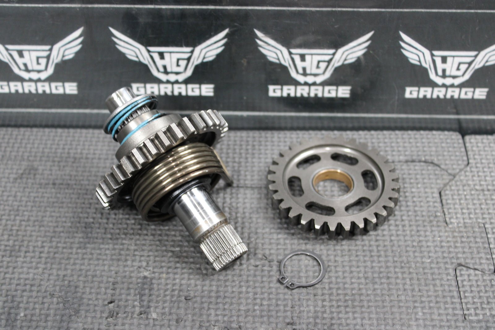 2010 Yamaha YZ450F OEM Kickstart Kick Start Shaft W Idler Gear 2S2 - 16111 - 00 - 00 - hggarage