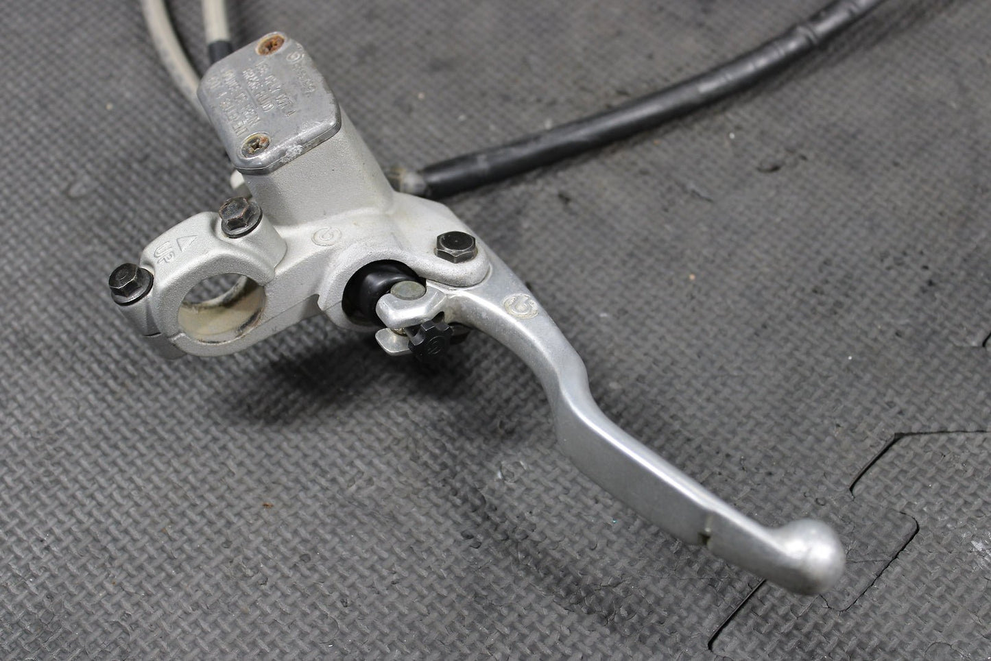 2002 KTM 520 EXC OEM Brembo Front Brake Caliper Master Cylinder 59013015144 - hggarage