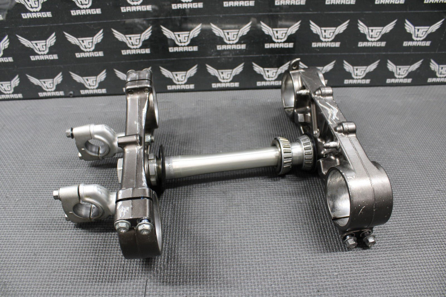 2010 2011 YAMAHA YZ250F OEM FRONT FORKS LOWER UPPER TRIPLE TREE STEM BAR CLAMP - hggarage