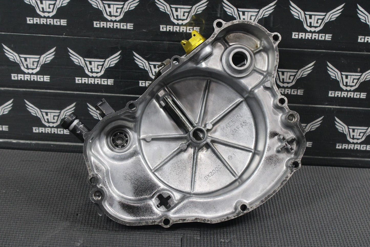 1987 KAWASAKI KDX200 OEM ENGINE MOTOR RIGHT SIDE CLUTCH COVER 14032 - 1203 - hggarage