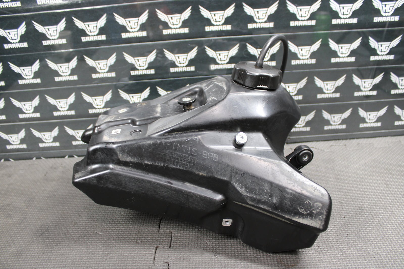 2018 YAMAHA YZ65 OEM GAS FUEL TANK CELL PETROL RESERVOIR BR8 - 24110 - 00 - 00 - hggarage