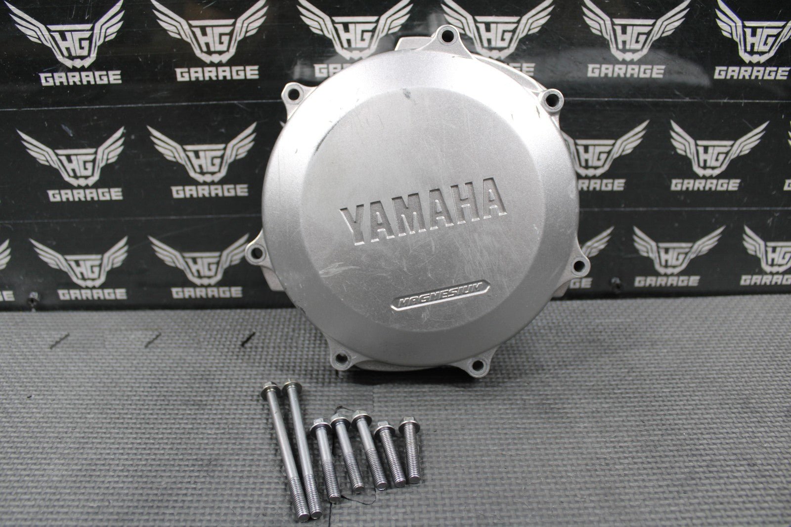 2006 YAMAHA YFZ450 OEM RIGHT SIDE CASE OUTER CLUTCH COVER 5TG - 15415 - 00 - 00 NICE! - hggarage