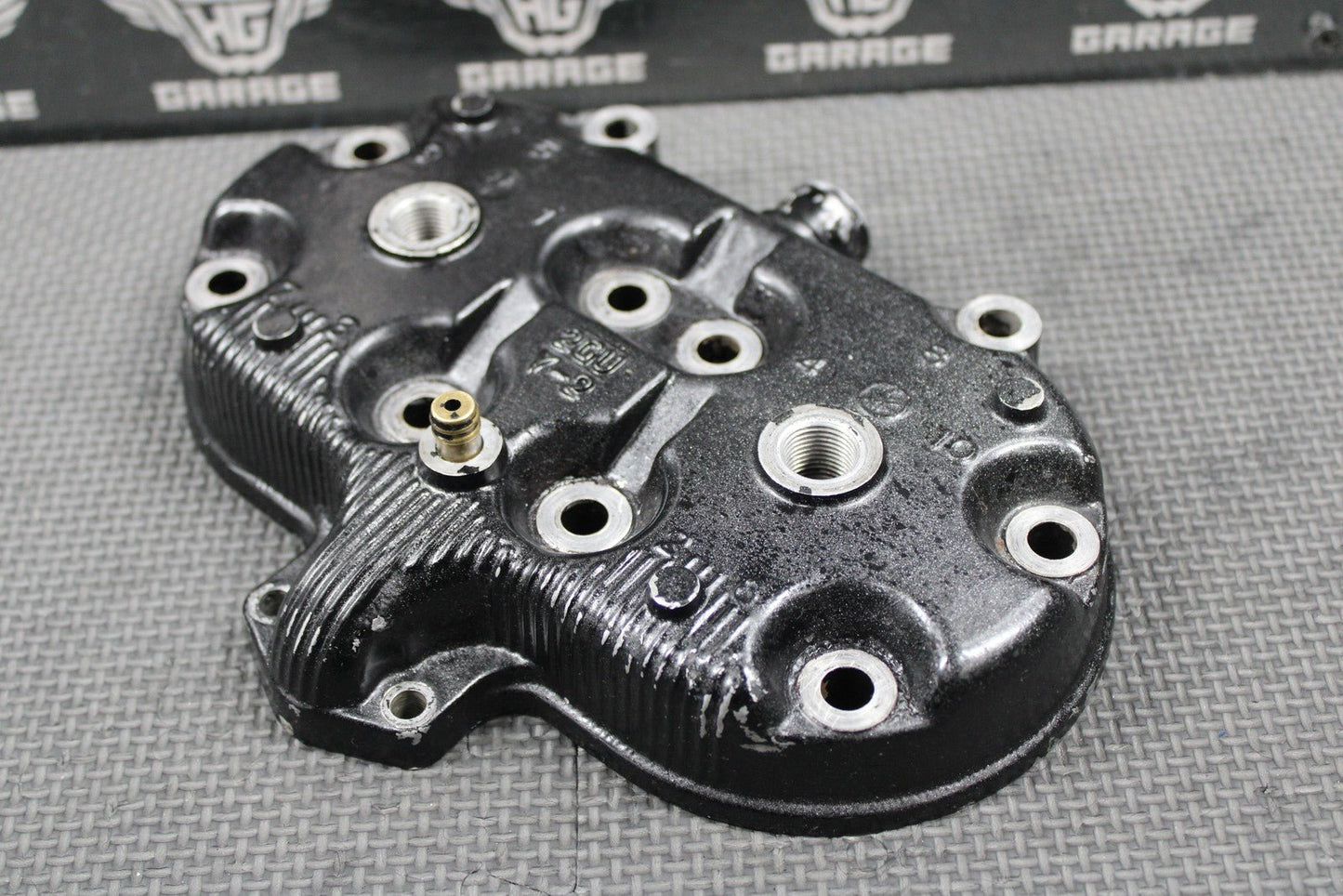 2001 87 - 06 YAMAHA BANSHEE YFZ350 OEM CYLINDER HEAD CAP DOMES 2GU - 11111 - 00 - 0 - hggarage