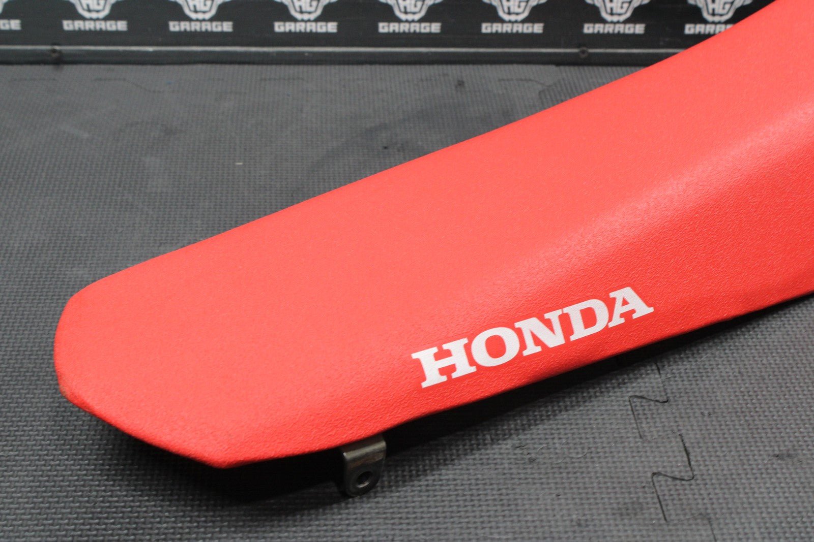 2018 HONDA 18 - 21 CRF250R OEM SEAT SADDLE CUSHION COVER 77100 - MKE - A02ZA - hggarage