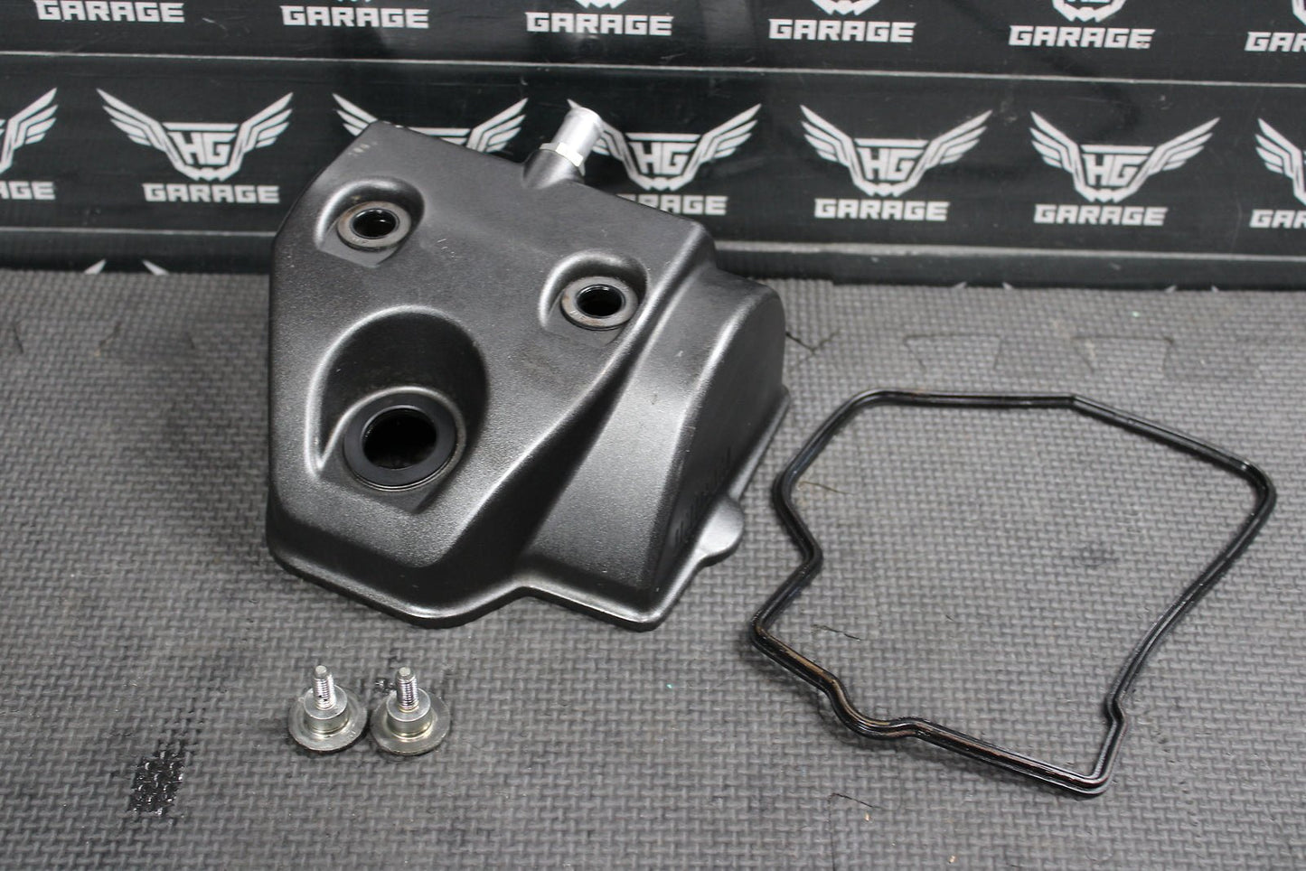 2014 HONDA CRF450R ENGINE MOTOR CYLINDER HEAD COVER DOME CHAMBER 12310 - MEN - A80 - hggarage