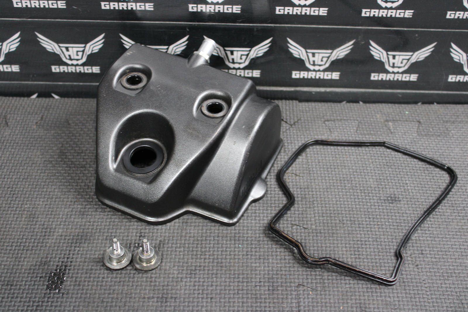 2014 HONDA CRF450R ENGINE MOTOR CYLINDER HEAD COVER DOME CHAMBER 12310 - MEN - A80 - hggarage