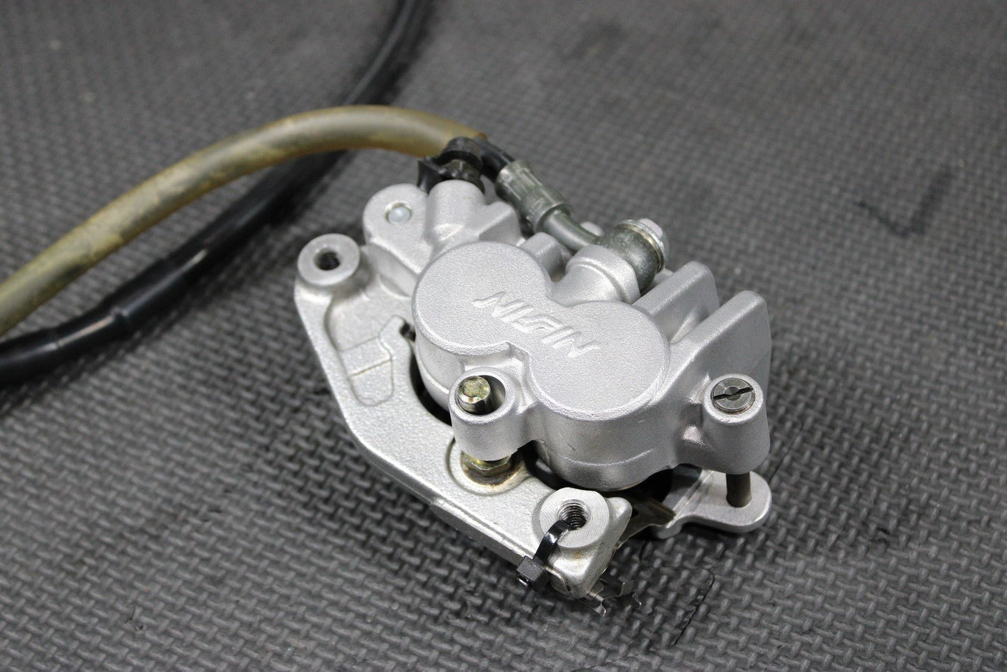 1996 KAWASAKI KX125 OEM COMPLETE NISSIN FRONT BRAKE CALIPER MASTER CYLINDER GOOD - hggarage