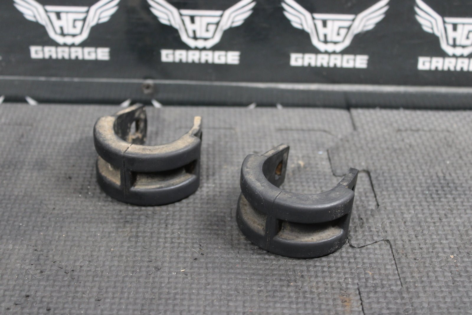 2006 HONDA CR80 CR80R CR80RB CR85R CR85RB OEM GAS FUEL TANK DAMPERS 17504 - GC4 - 83 - hggarage