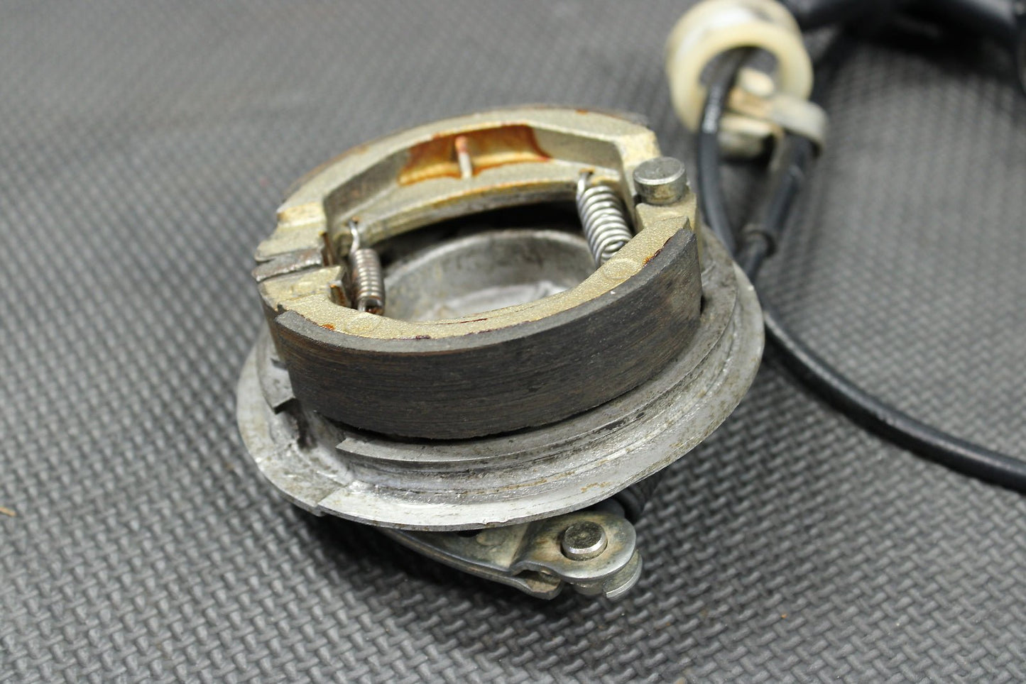 1998 Kawasaki KX60 90 - 03 OEM Front Brake Drum Cable Lever Complete Assembly - hggarage