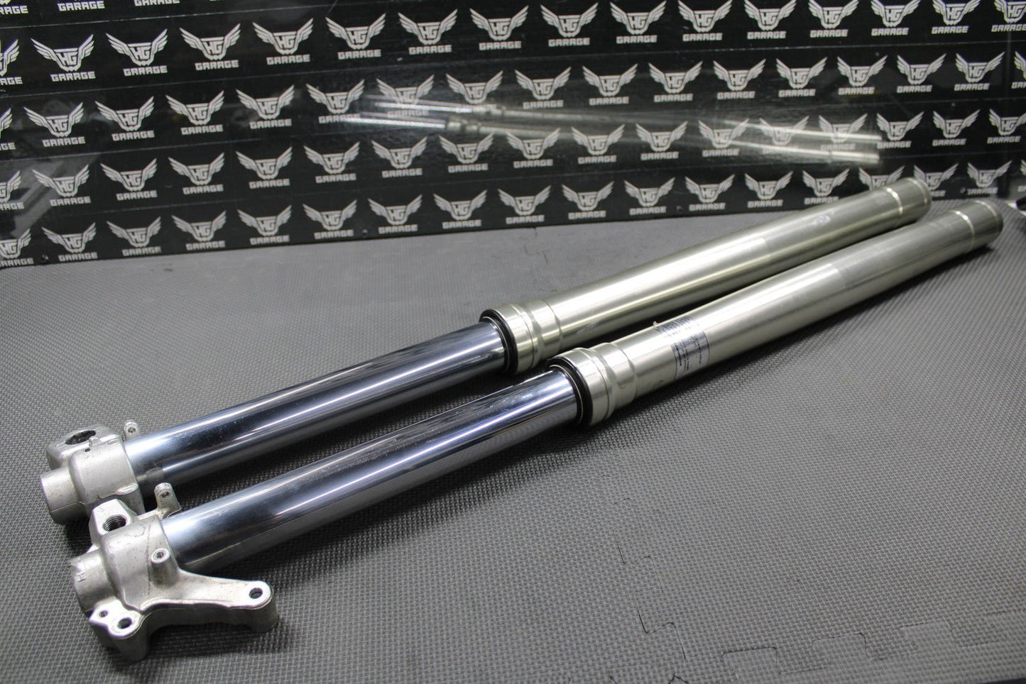 1995 SUZUKI 93 - 95 RMX250 OEM RIGHT LEFT FRONT SUSPENSION FORKS SHOCKS 51190 - 29E2 - hggarage
