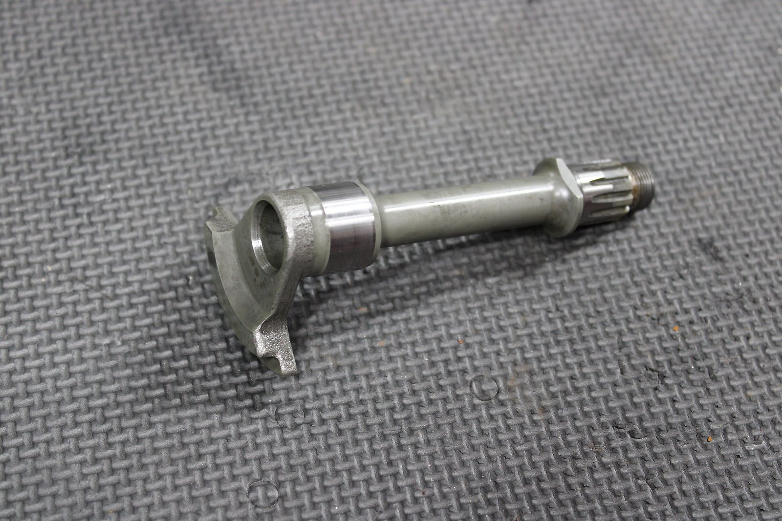 2004 YAMAHA YZ250F OEM TIMING CHAIN CRANKSHAFT COUNTER BALANCER BALANCE SHAFT - hggarage