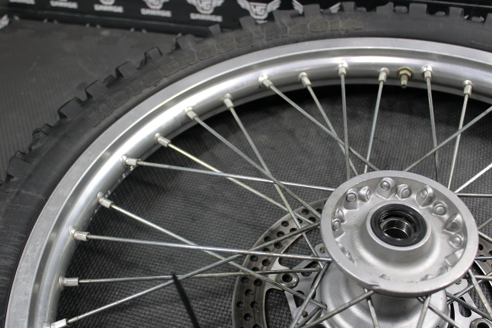2002 YAMAHA 06 - 11 YZ125 02 - 05 YZ250F OEM DID FRONT WHEEL RIM HUB TIRE 21 X 1.60 - hggarage