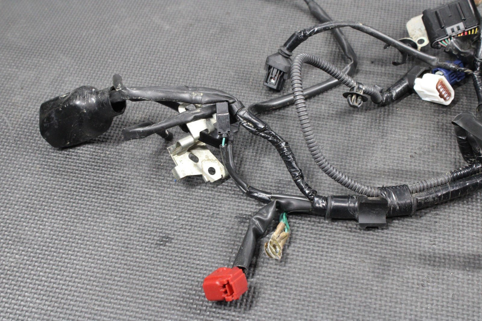 2018 HONDA CRF250R OEM MAIN ENGINE WIRING HARNESS MOTOR WIRE LOOM 32100 - K95 - A20 - hggarage