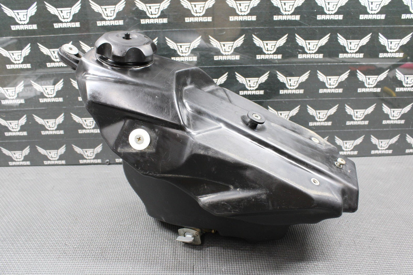 2010 10 - 13 YAMAHA YZ250F OEM GAS FUEL TANK CELL PETROL RESERVOIR 17D - 24110 - 50 - 00 - hggarage