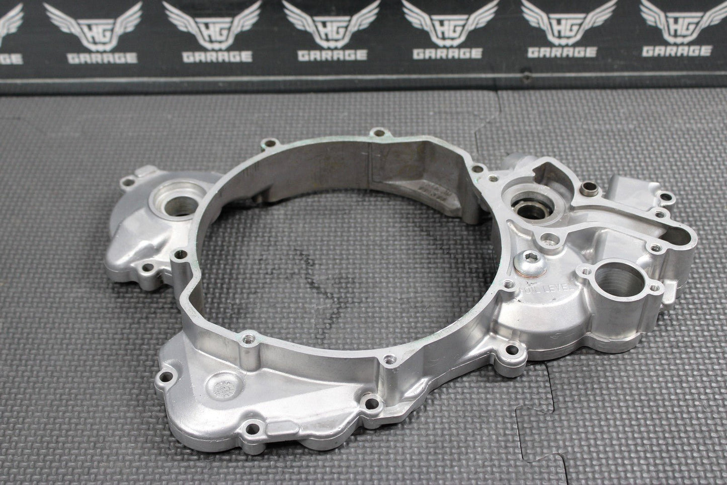 2000 KTM 250 300 EXC OEM RIGHT SIDE ENGINE MOTOR INNER CLUTCH COVER 54630001300 - hggarage