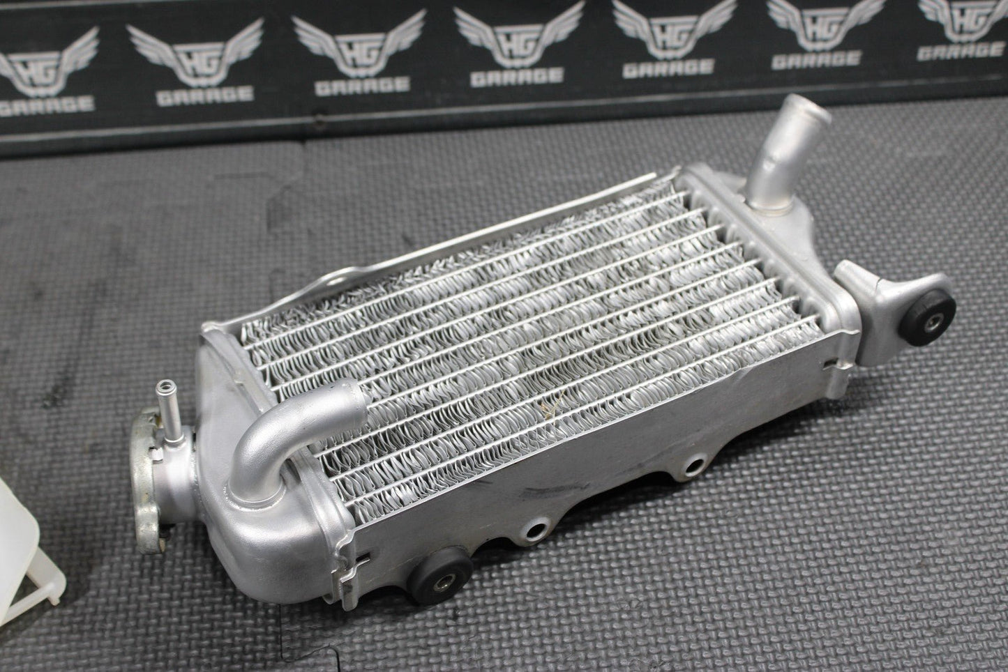 2001 KAWASAKI KX100 KX85 OEM ENGINE MOTOR COOLING COOLER RADIATOR 39061 - 1245 - hggarage