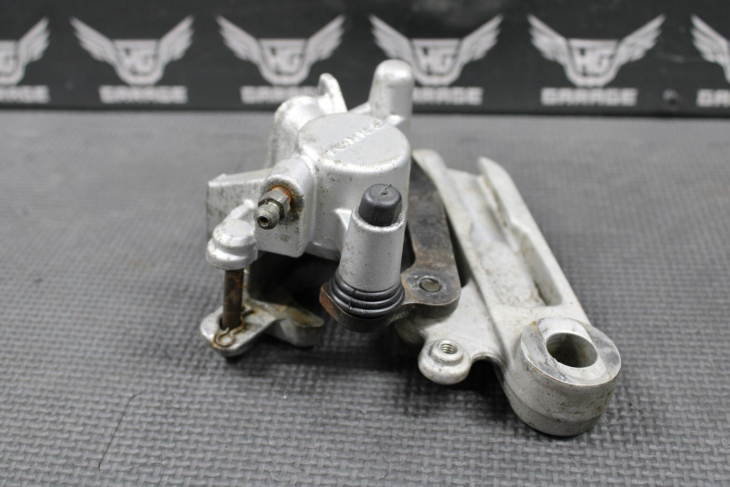 2005 SUZUKI 02 - 15 RM85 RM85L OEM TOKICO REAR BACK BRAKE CALIPER 69100 - 03B00 - 999 - hggarage