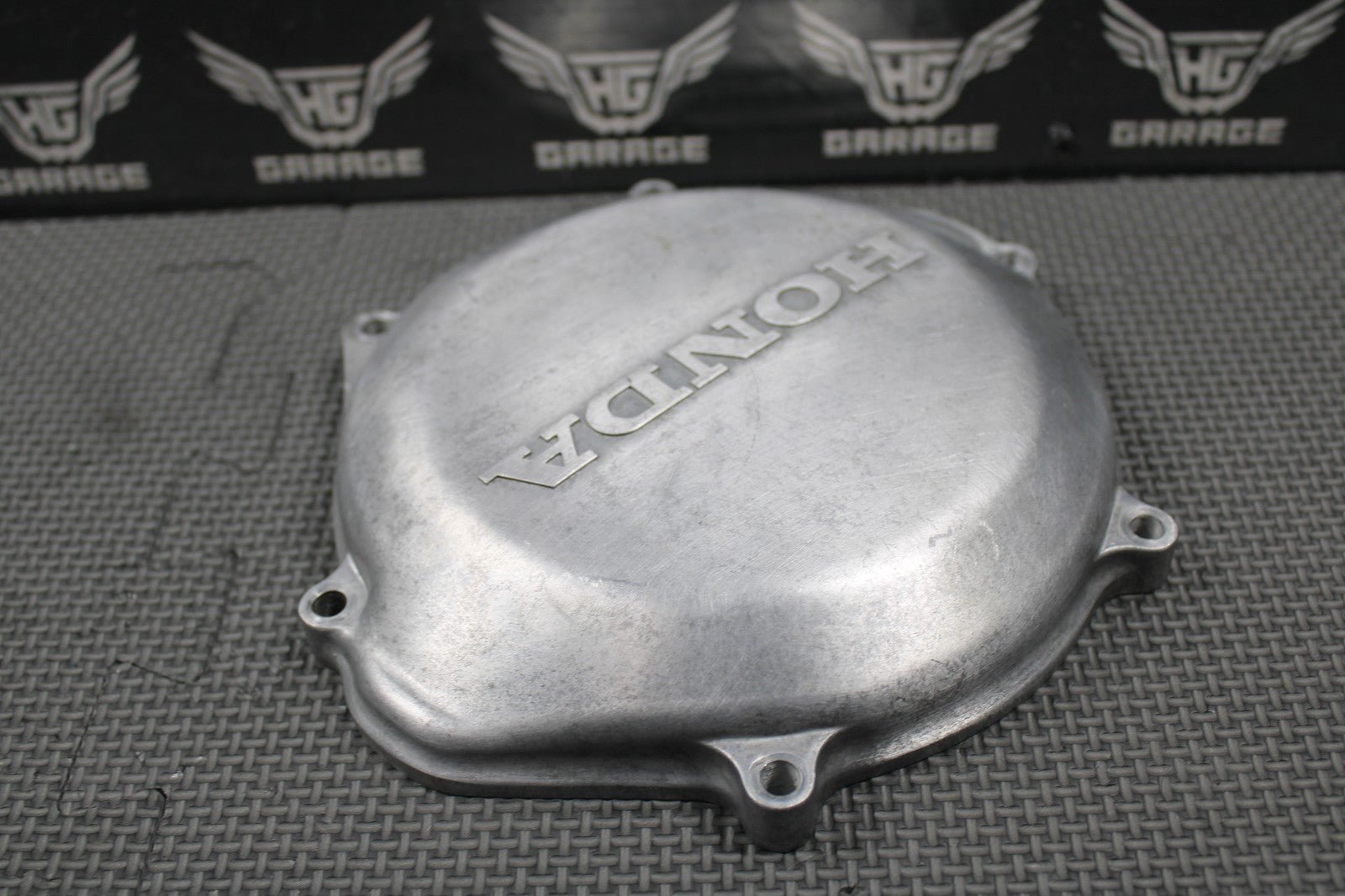 2001 HONDA 97 - 01 CR250R OEM RIGHT SIDE CASE OUTER CLUTCH COVER 11342 - KZ3 - B10 - hggarage