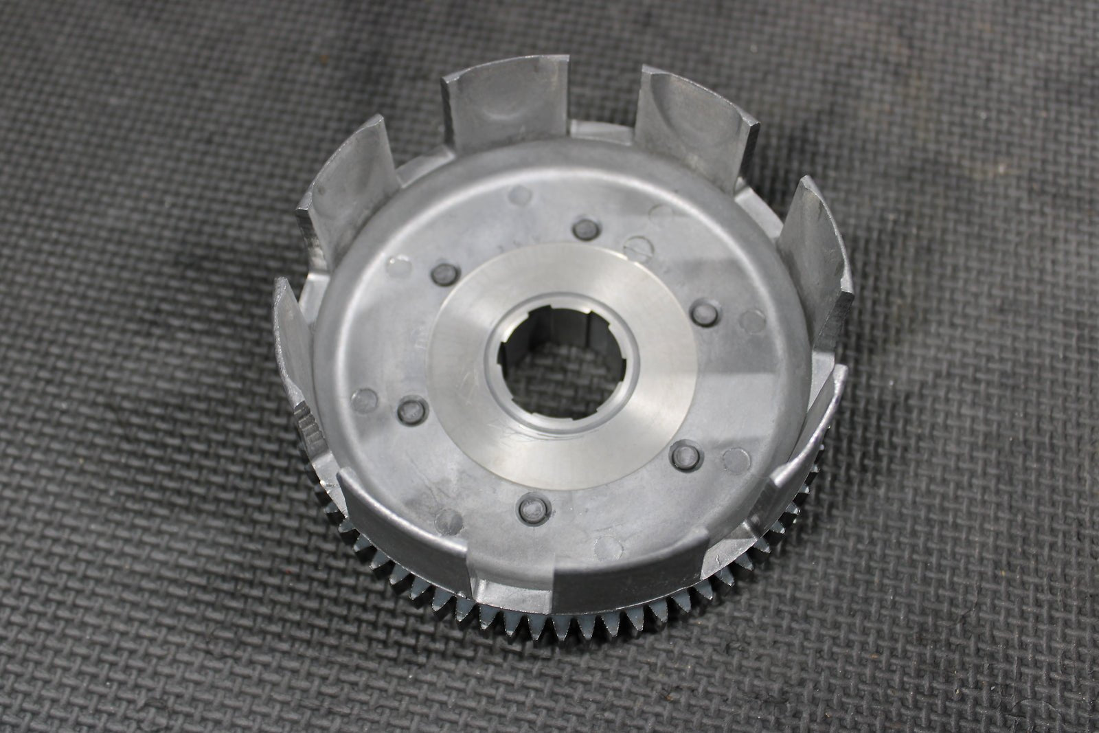 1998 HONDA XR200R OEM COMPLETE CLUTCH W PLATES BASKET HUB 22100 - 437 - 020 22121 - KC - hggarage
