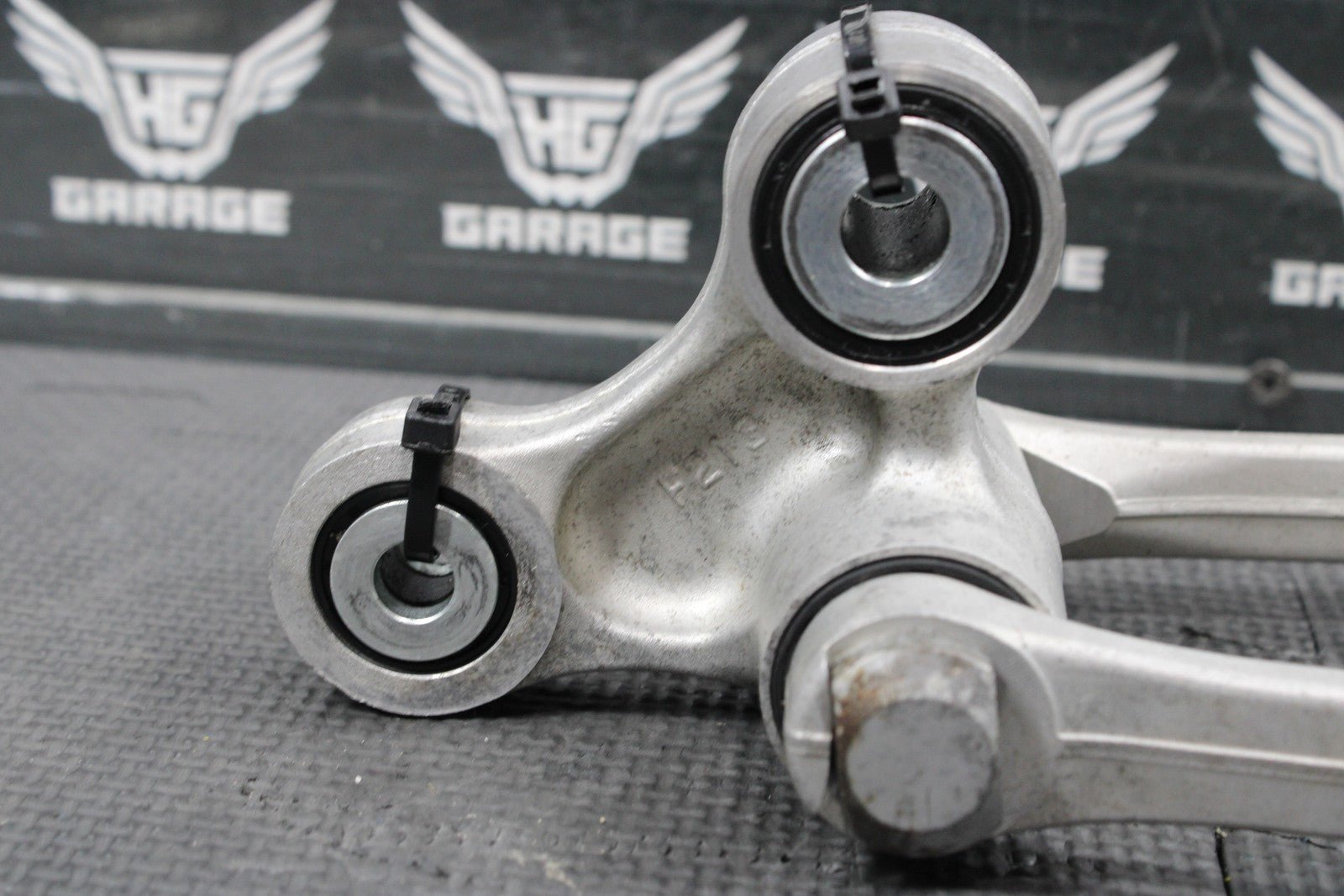 2023 HONDA CRF250R OEM REAR SHOCK LINKAGE LINKS RELAY ARM SWINGARM GOOD! - hggarage