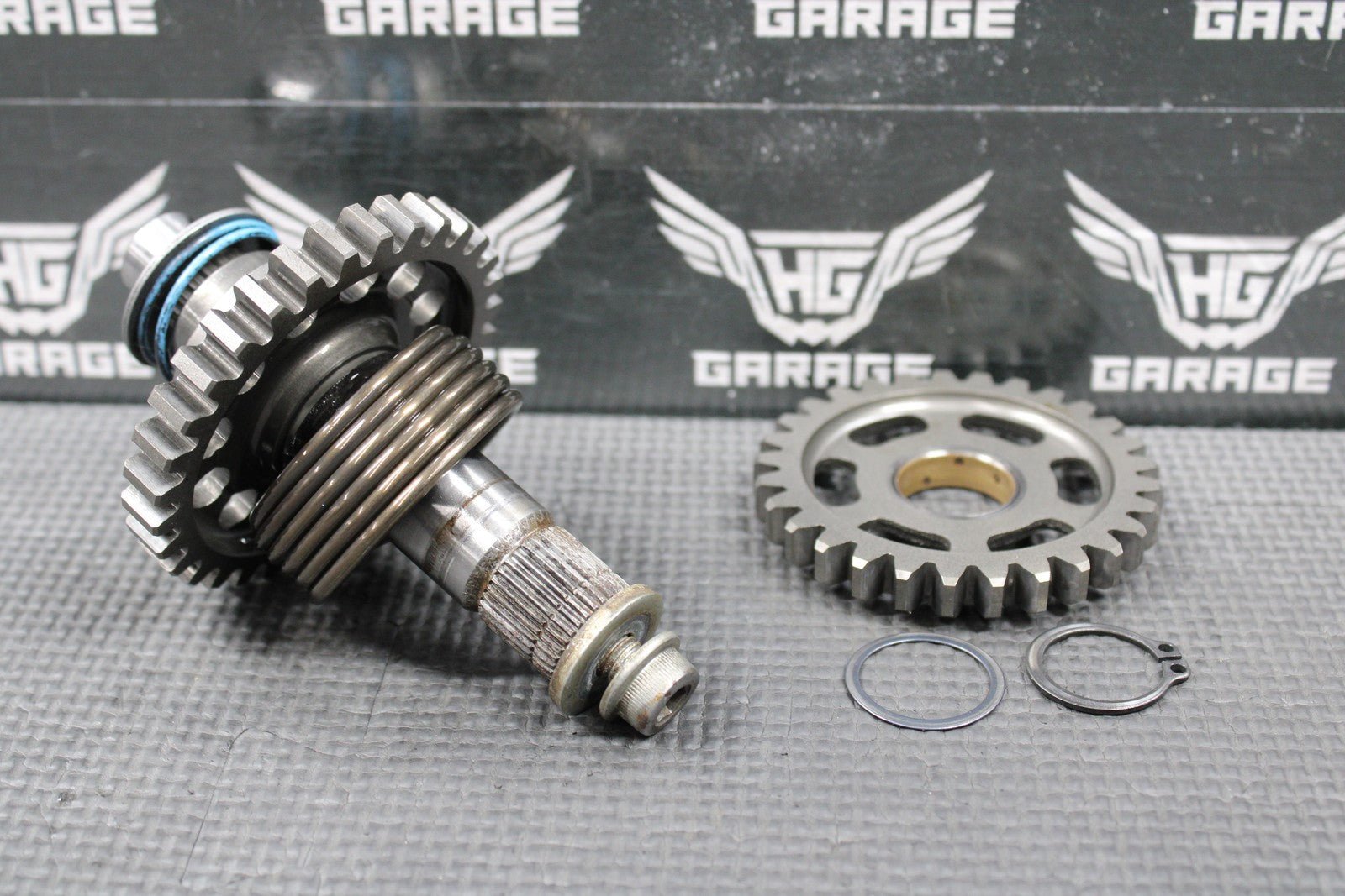 2009 YAMAHA YZ450F OEM KICKSTART KICK START SHAFT W IDLER GEAR 2S2 - 15601 - 00 - 00 - hggarage