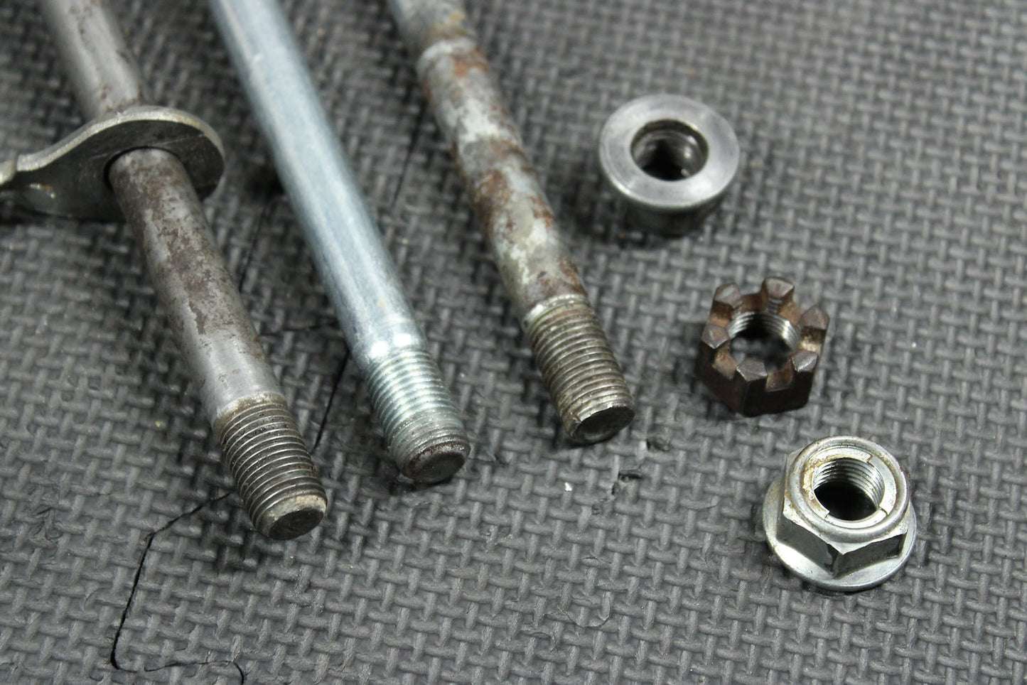 2001 Honda XR100R XR80R OEM Front Rear Axle Back Wheel Rim Swingarm Bolt - hggarage