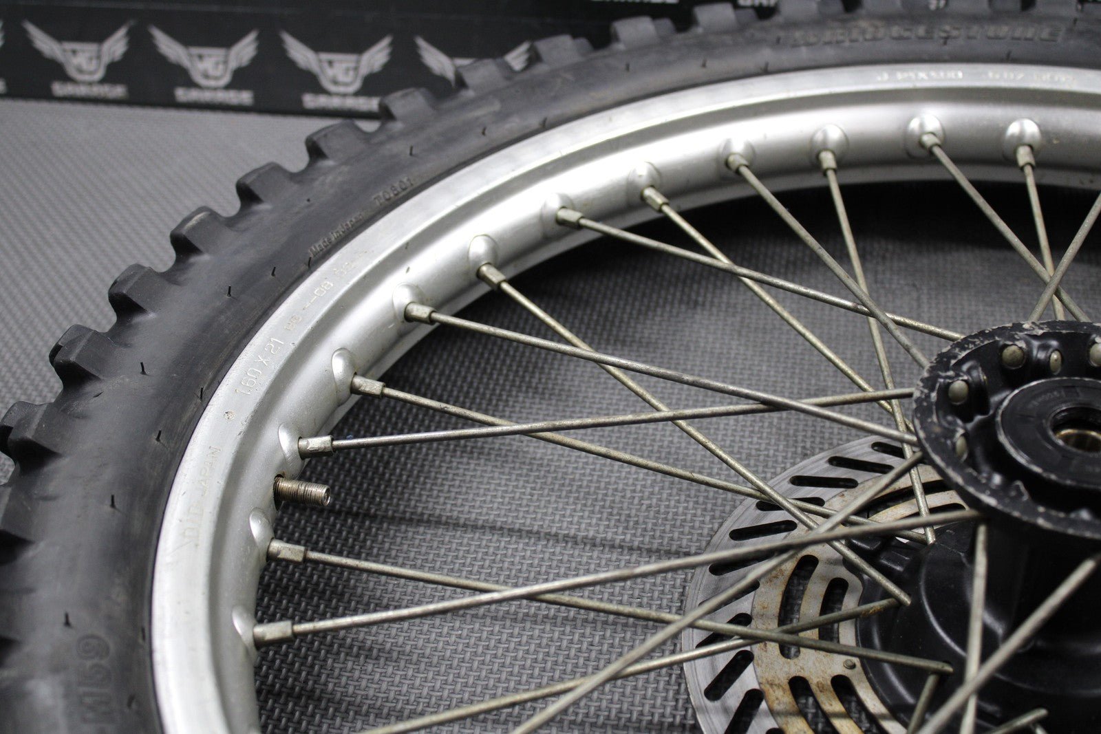 1988 HONDA CR125R CR250R CR500R OEM 21" FRONT WHEEL RIM HUB TIRE 446A5 - KS6 - 830 - hggarage