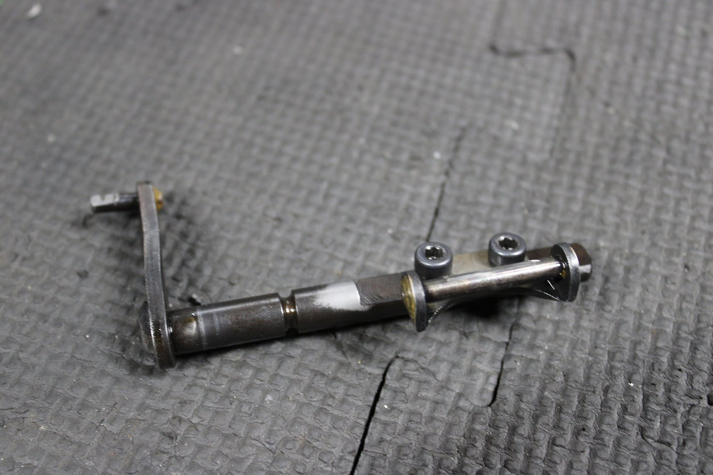 1995 KAWASAKI KX125 OEM ENGINE POWERVALVE EXHUAST VALVE LINKAGE GOVERNOR - hggarage