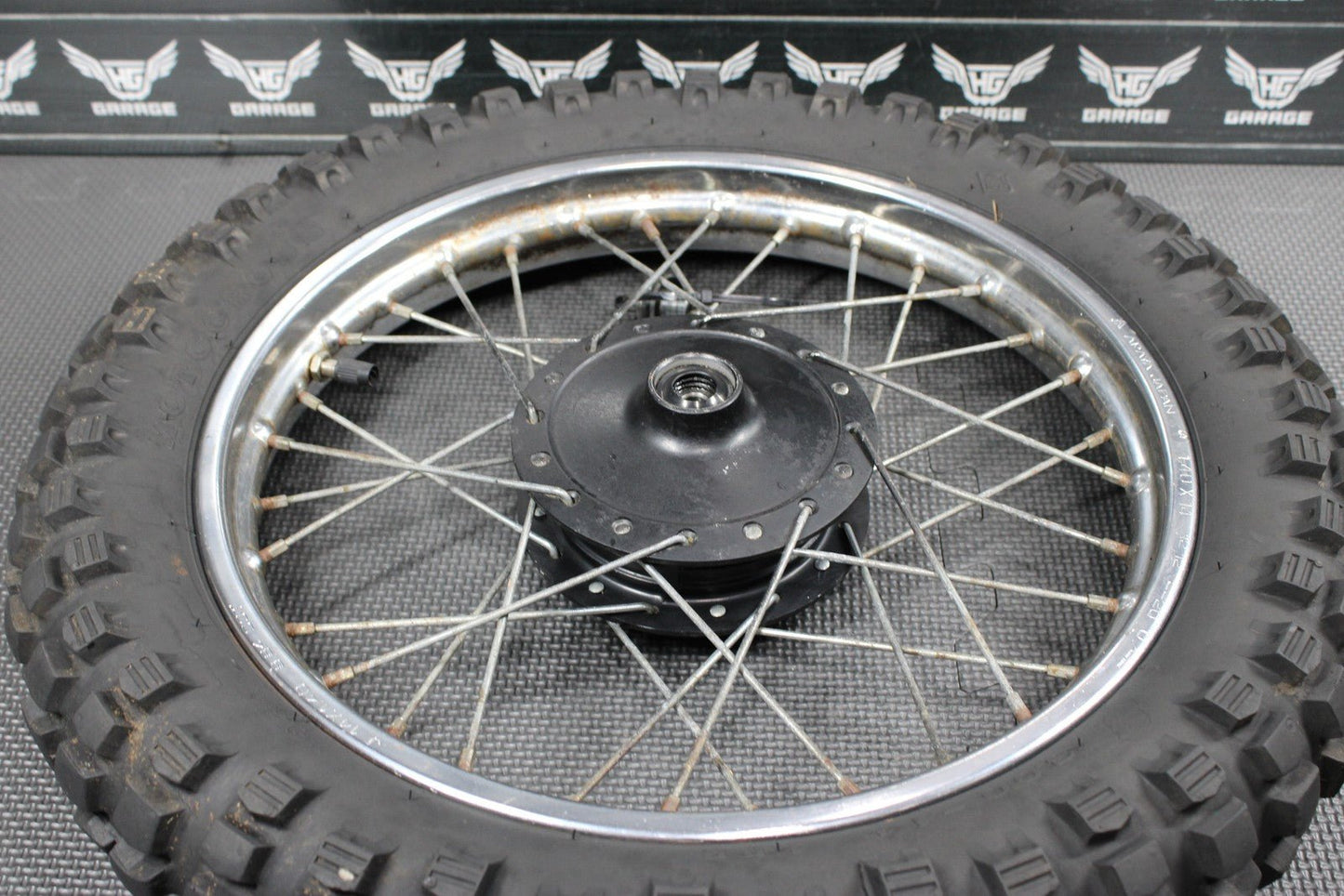 1985 YAMAHA PW80 OEM FRONT WHEEL RIM HUB 451 - 25111 - 00 - 98 94414 - 14227 - 00 - hggarage