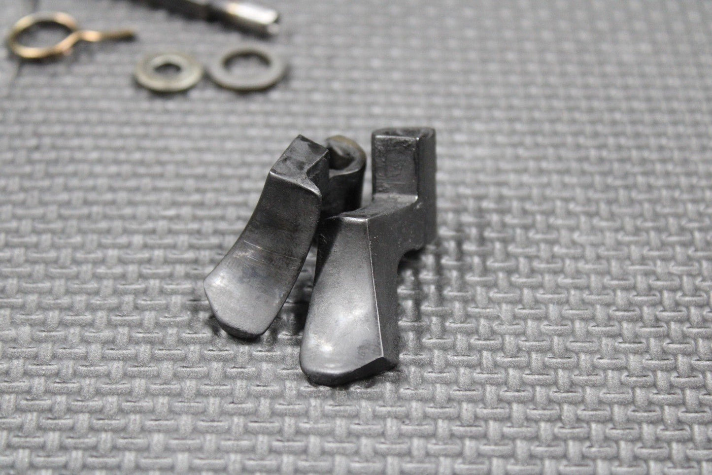 2000 2001 HONDA CR125R OEM EXHAUST POWERVALVE FLAP VALVE SET SHAFT 06140 - KZ4 - A90 - hggarage